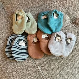 KATE QUINN Baby booties